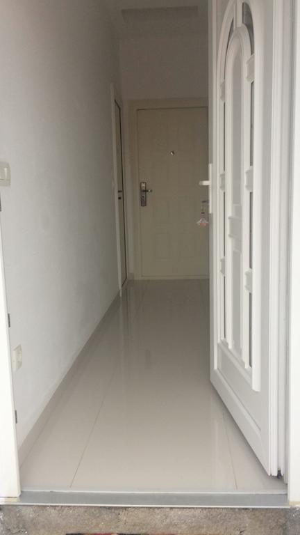 Apartmani Gaga Бибине Екстериор снимка